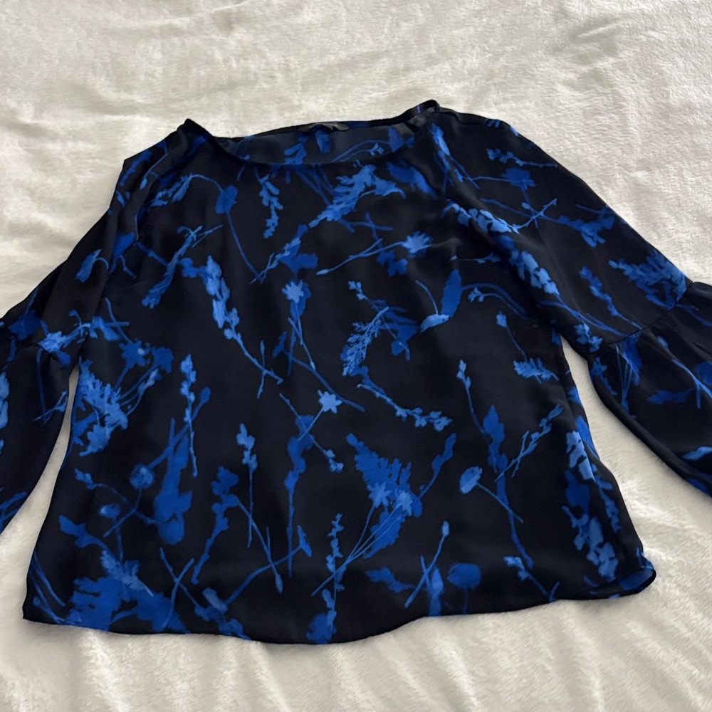 Banana Republic Women's Black and Blue Blouse
